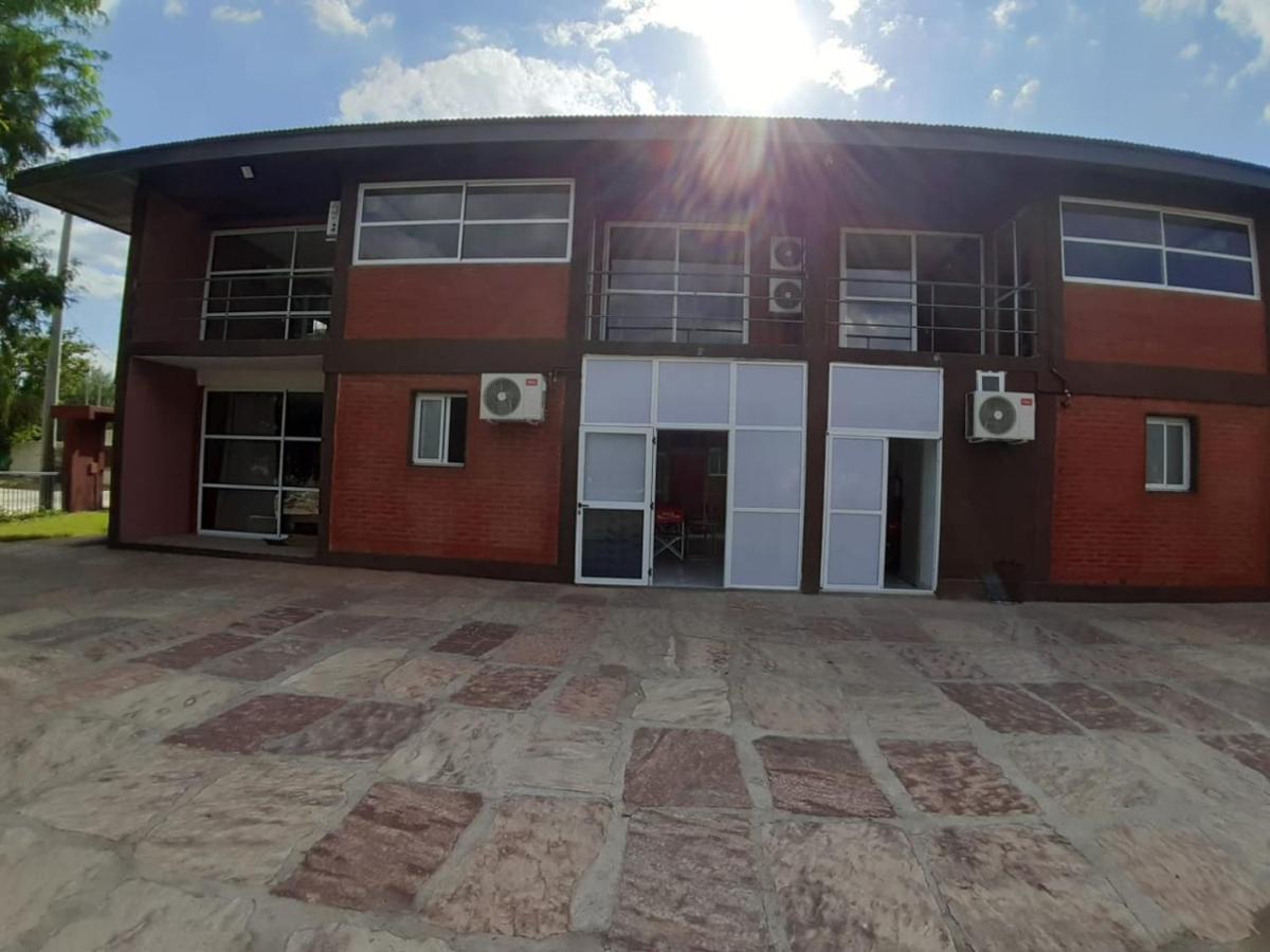 Coquena Departamentos Aparthotel La Rioja Buitenkant foto